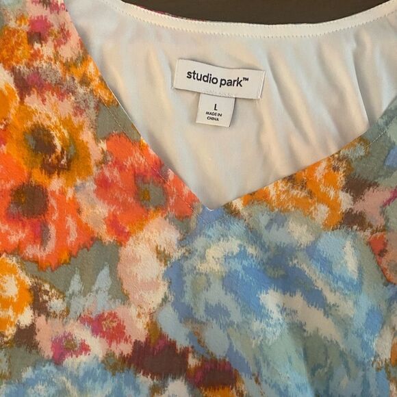 NWT Studio Park Flowy Floral Dress Sz Large - Picture 4 of 8